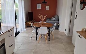 Havre De Paix Jardin Parking Proche Du Bord De Mer